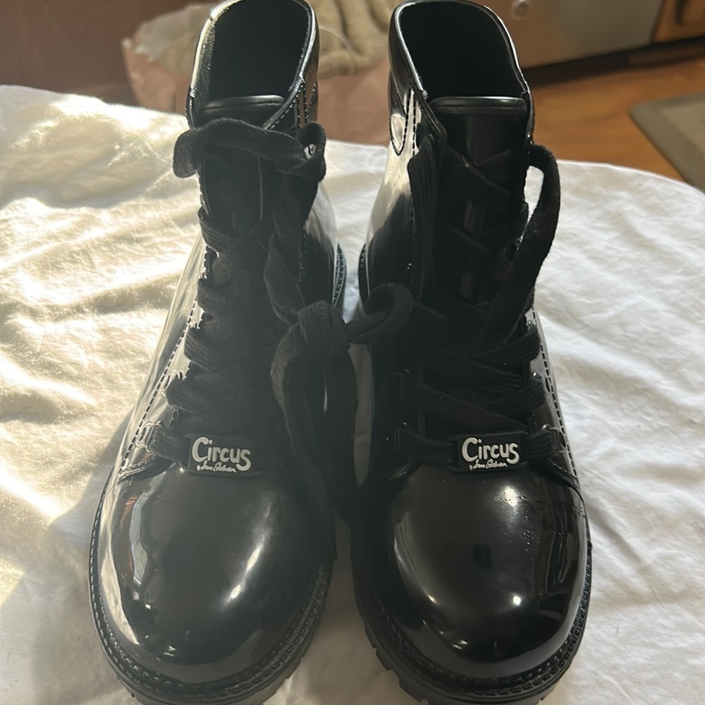 Black lace up boots very cute